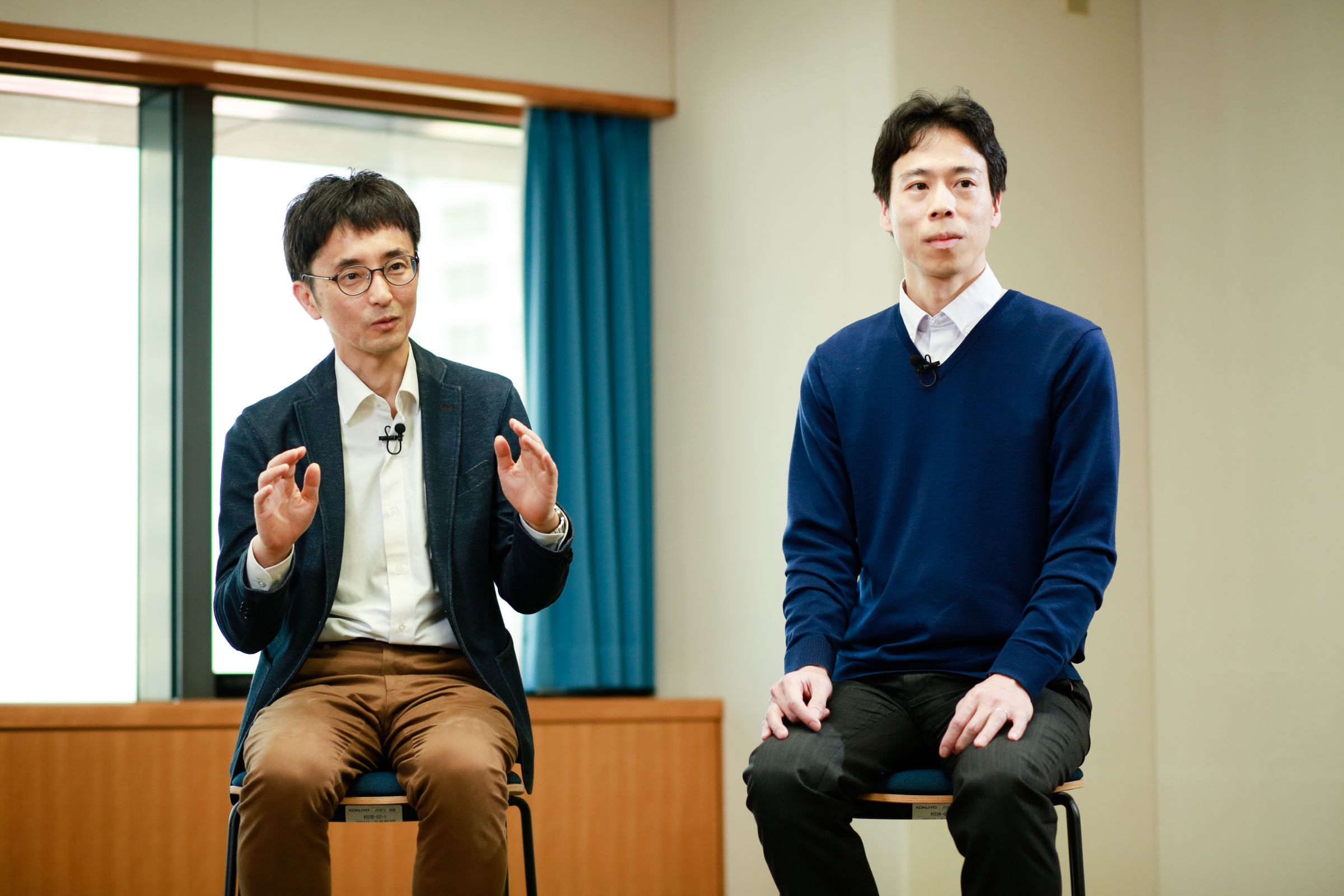 神戸市 企画調整局 政策課 松尾 康弘氏(左)、同課 中川 雅也氏(右)の写真