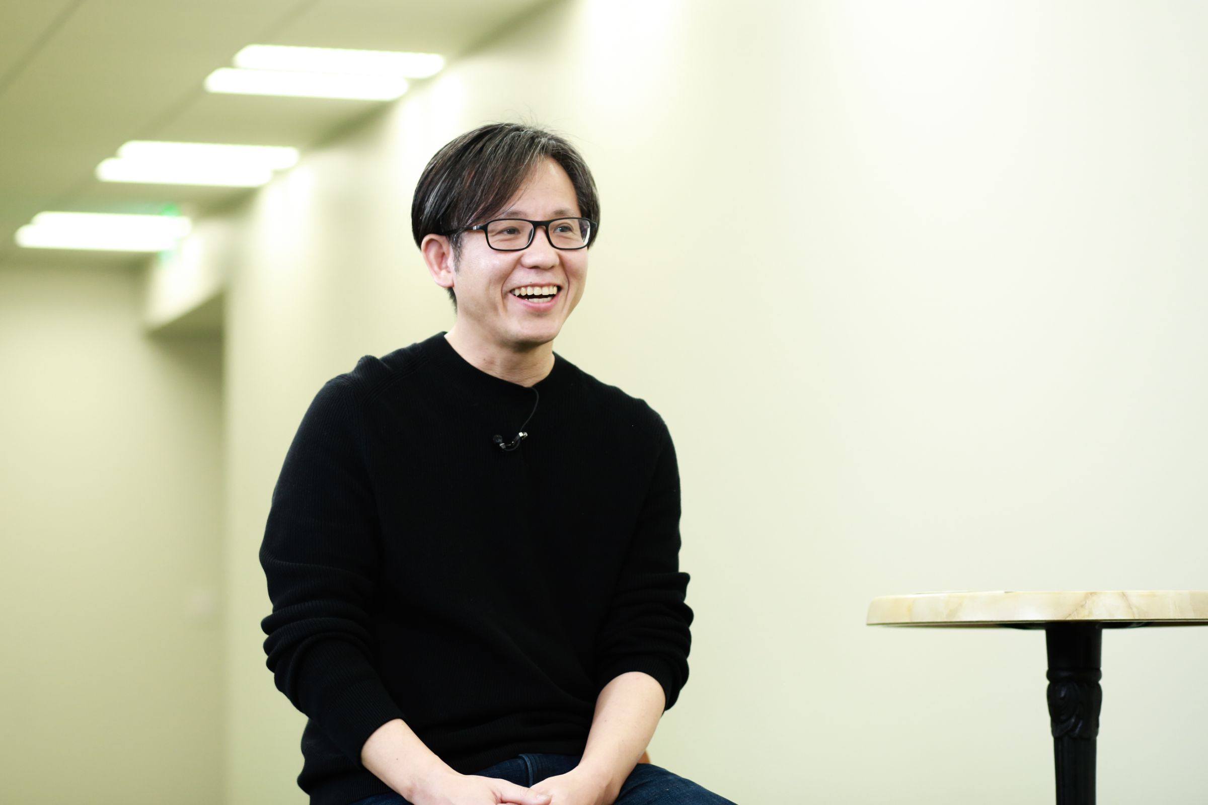 「政策やサービスの実装を組織づくりをしながら担っています」と語るデジタル庁 デジタル監 浅沼 尚。